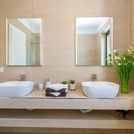 Contemporary Villa Anamari With Heated Pool Villa